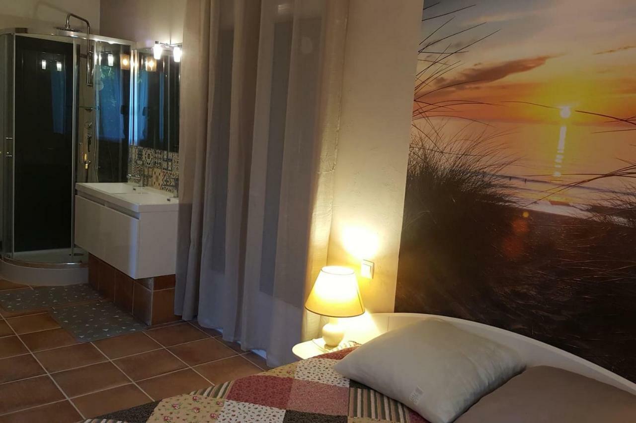 Logement Avec Piscine, Classe 3 Etoiles, De 42 M2 Tout Confort Au Calme Pour Un Couple Cahuzac-sur-Vère Eksteriør billede