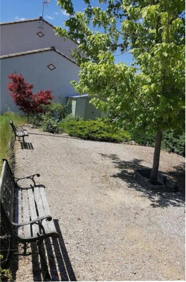 Logement Avec Piscine, Classe 3 Etoiles, De 42 M2 Tout Confort Au Calme Pour Un Couple Cahuzac-sur-Vère Eksteriør billede